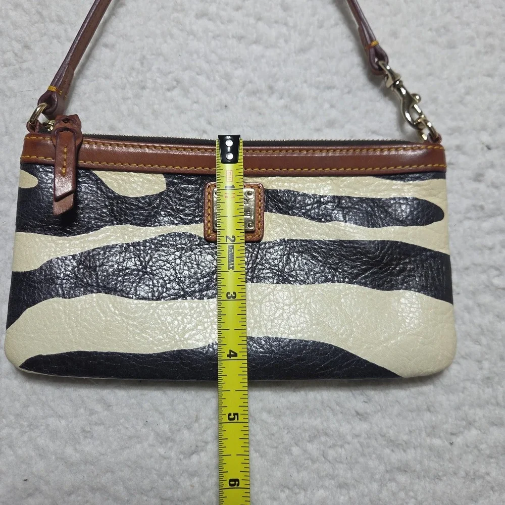 Vintage Dooney And Bourke Wristlet Hand Coin Bag Zebra Print Leather Bratz
